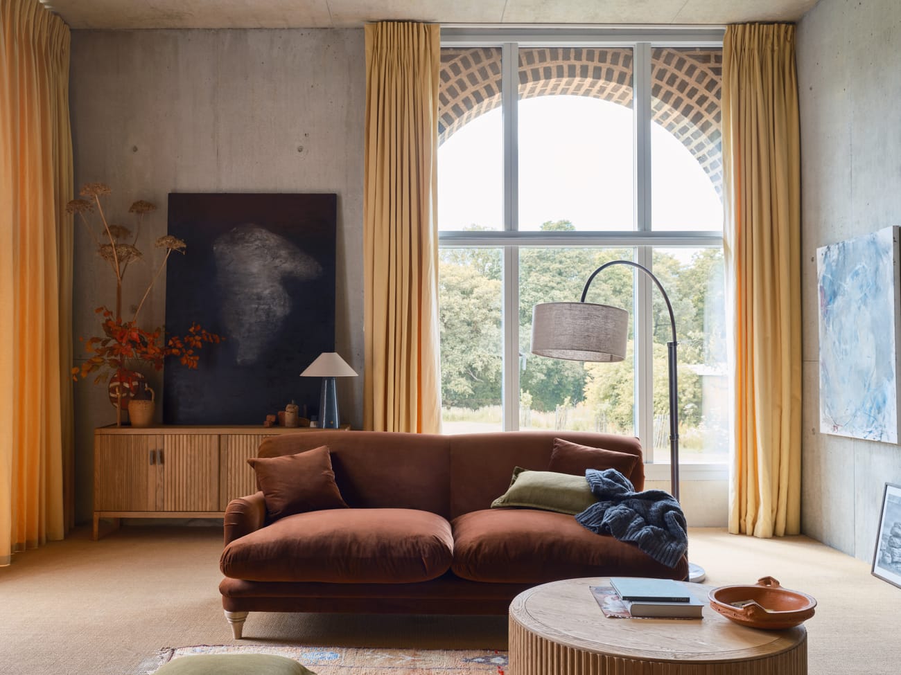 NEW Kingpin Sofa in School Satchel Brown Velvet