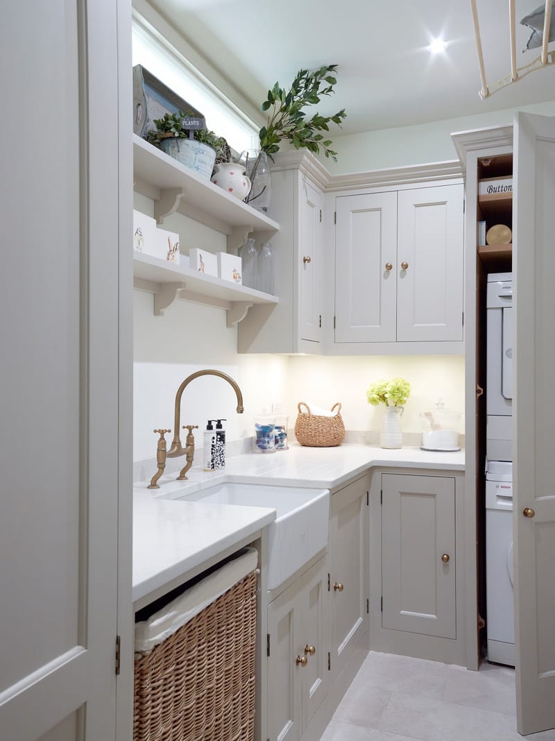 Higham Furniture - Painted Shaker Utility Room