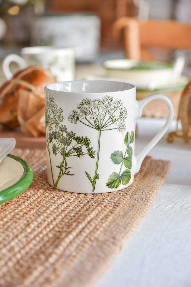 JAN '26: Bone China Mug - Spring Hedgerow, £7.49