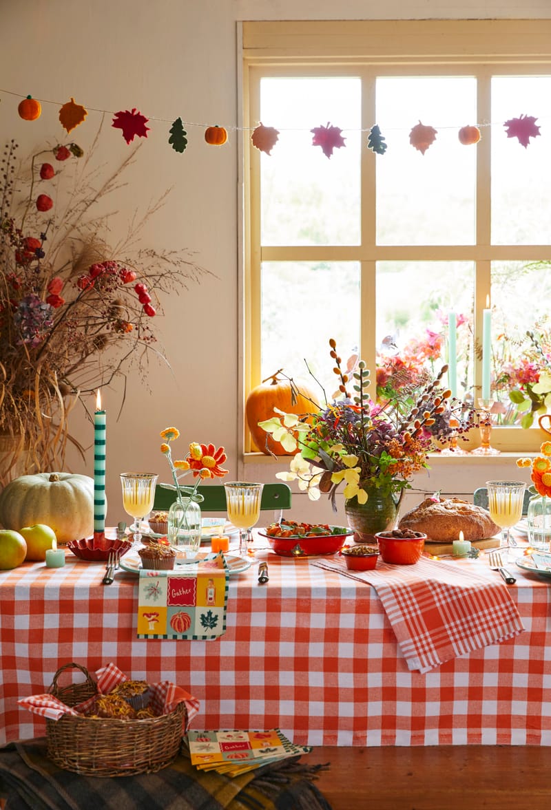Autumn Tablescape