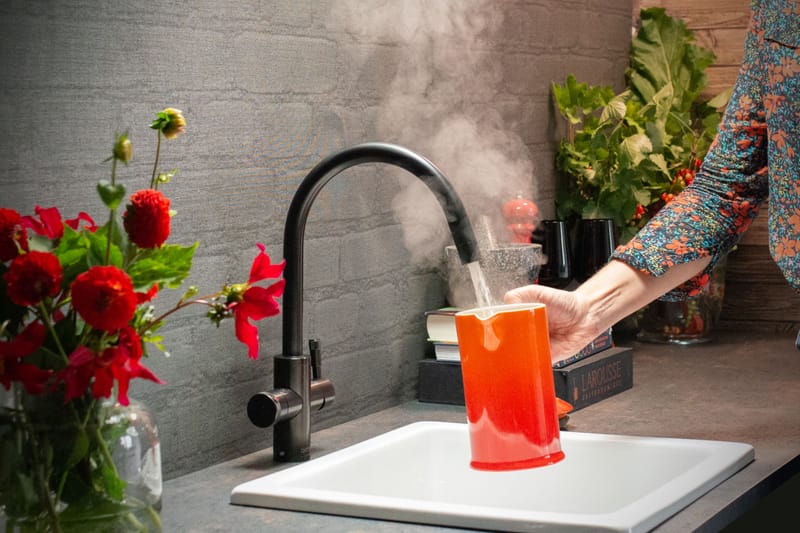 QETTLE Signature Modern 4 in 1 100C Boiling Water Tap (Black)
