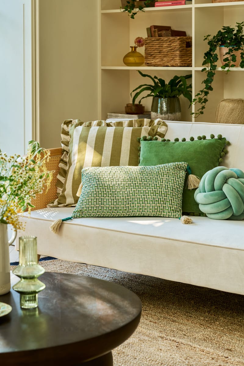 Outdoor In Spring 2026 - Living