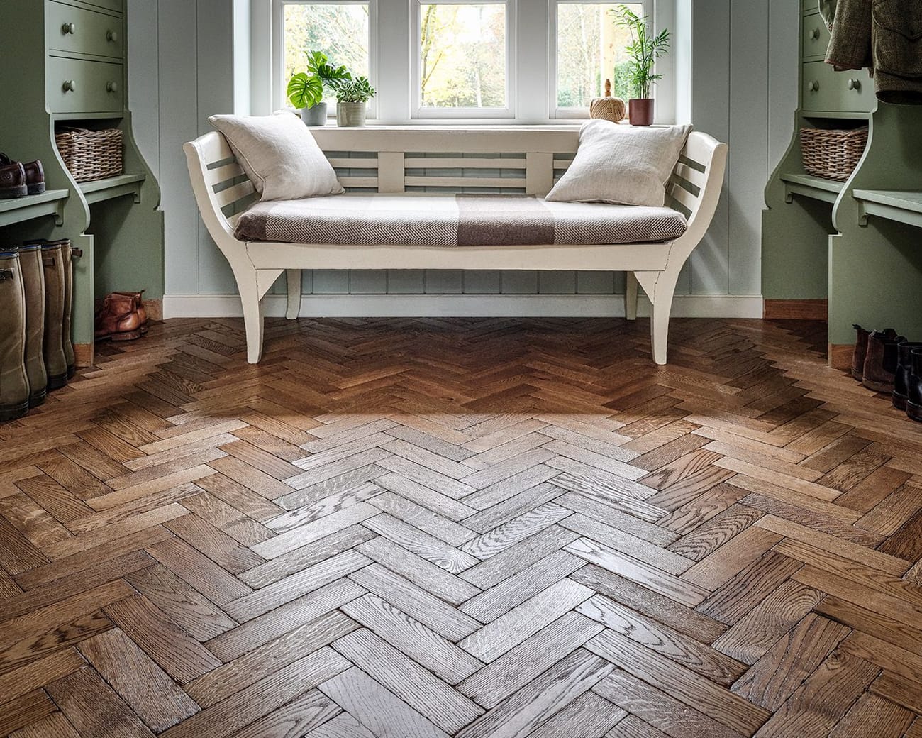 Broadleaf Textured Rich Oak Vintage Parquet Flooring