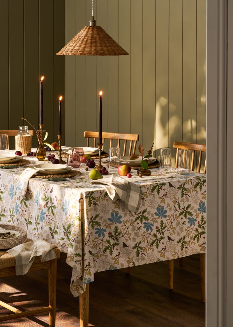 Orchard Birds Tablecloth